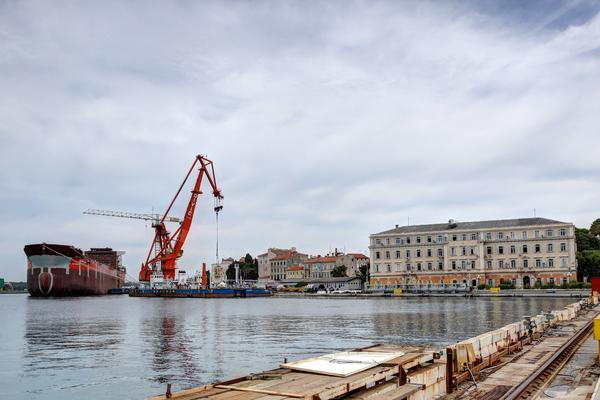 NEKADA MOĆNO BRODOGRADILIŠTE DANAS JE U STEČAJU: Svi radnici ULJANIKA dobili su OTKAZ