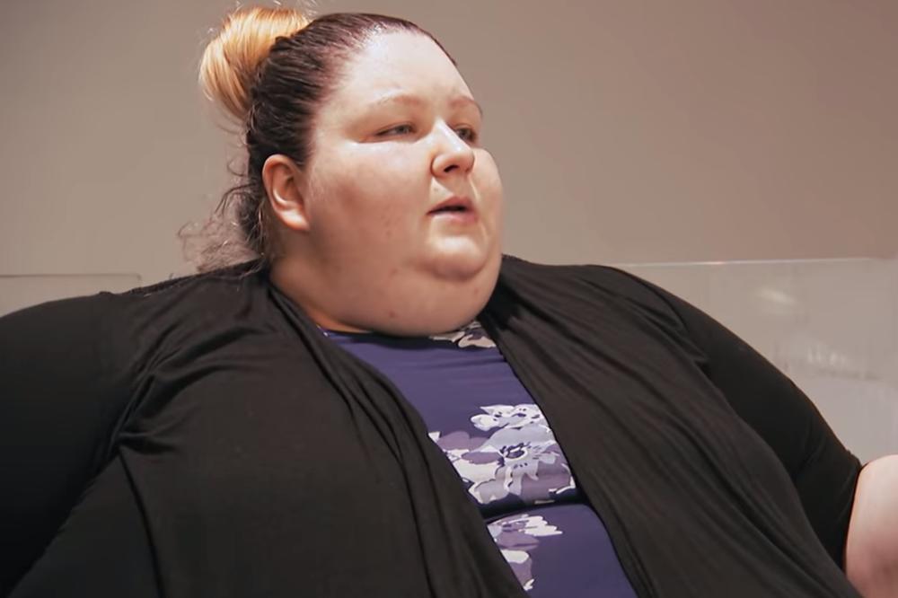 Dečka slaže da ima nekog posla, pa jede krišom! Ova Srpkinja je jedna od ekstremno gojaznih ljudi ima više od 270kg