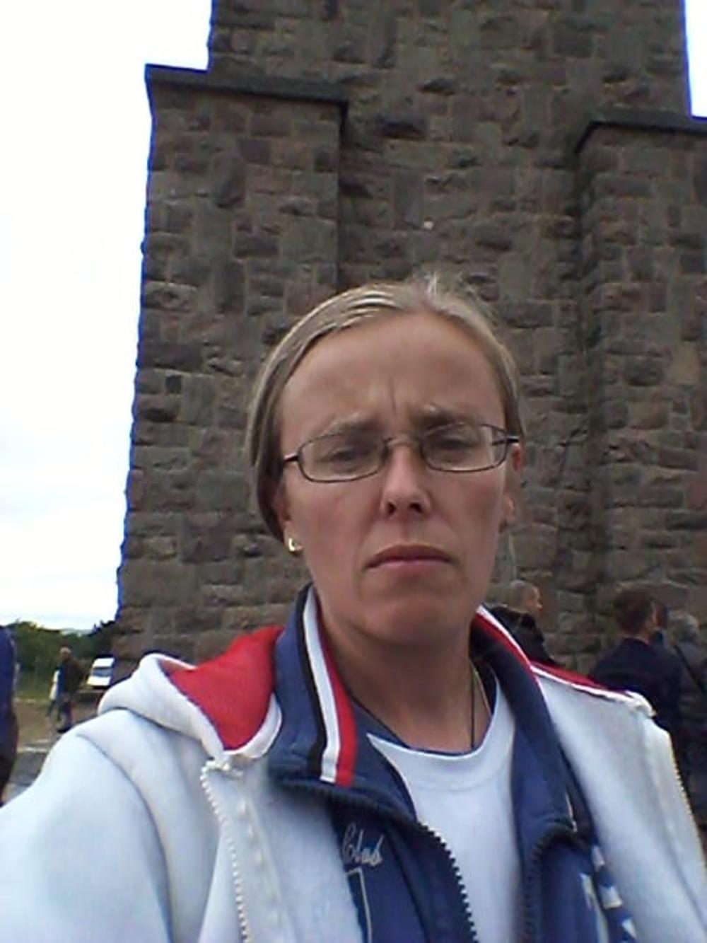 Suzana Komatović teško živi na Kosovu  