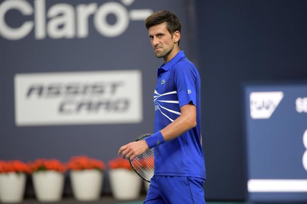 NOVAK ĐOKOVIĆ ŽESTOKO OPLEO PO SISTEMU: Prvi reket sveta ukazao na probleme kroz koje prolaze mladi u Srbiji!