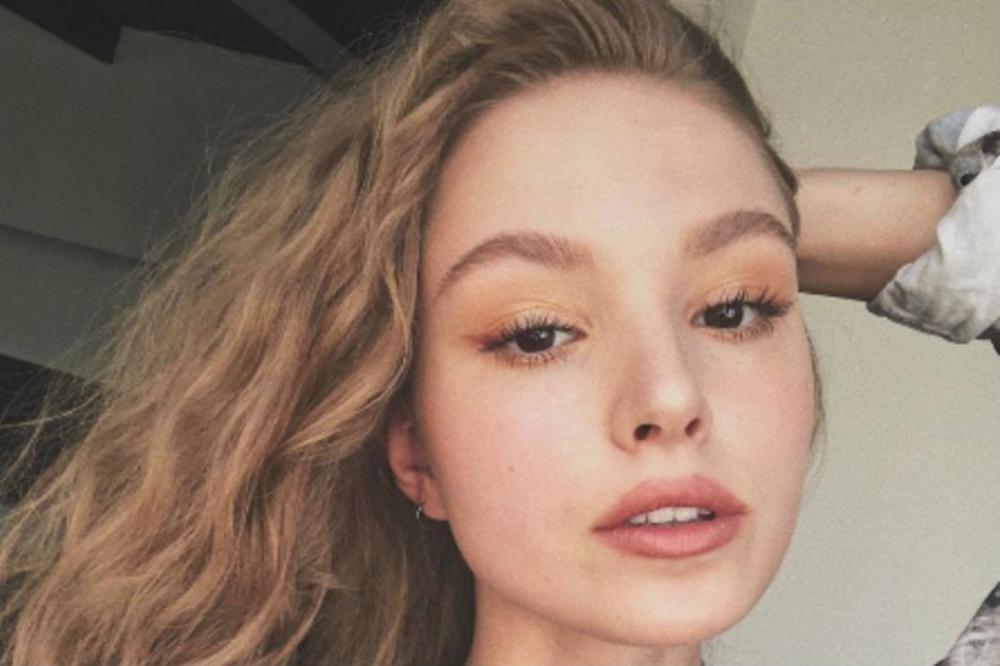 LEPA ALISA JE OTIŠLA U KINU DA RADI, A SADA SE BORI ZA ŽIVOT: Tragična sudbina MANEKENKE! (FOTO)