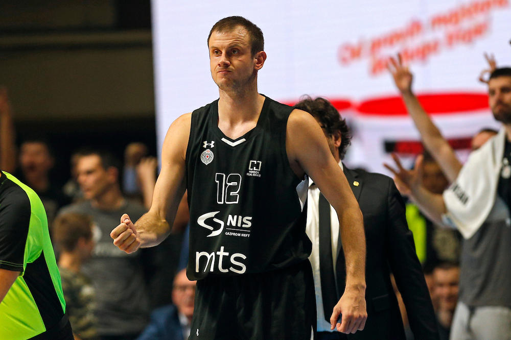 VELIČKOVIĆ NESTRPLJIV: Pritisak, tenzija, ali za to si plaćen! To je gušt derbija! Samo da počne više!