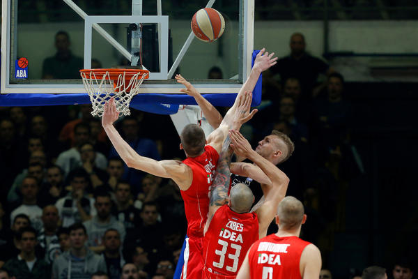 LOŠE VESTI PRED START EVROLIGE: Centar Zvezde IMA KORONU?