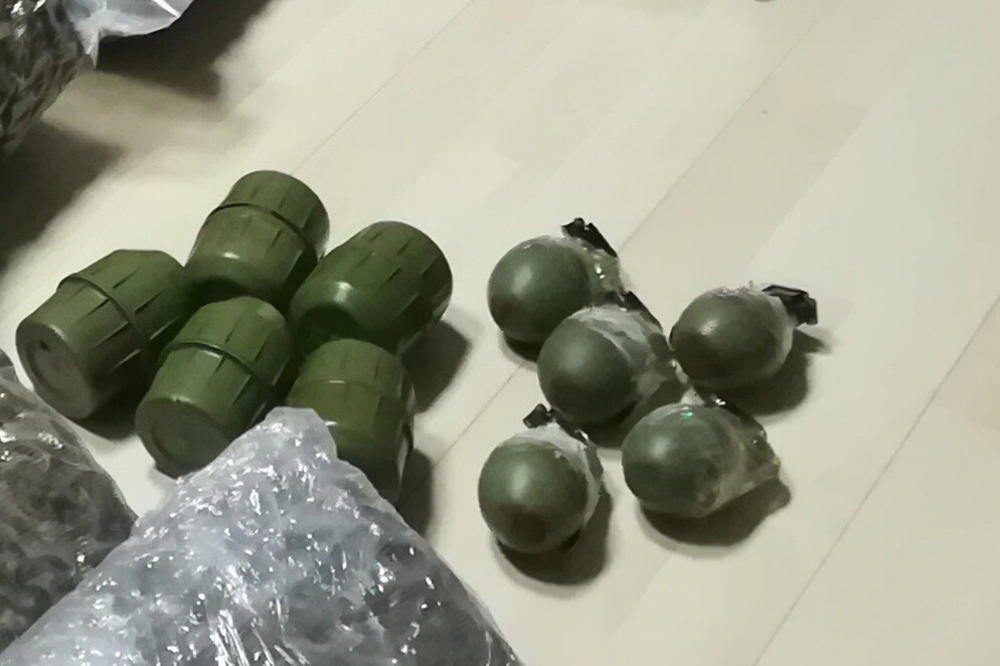 TRI RUČNE BOMBE BAČENE NA PORODIČNU KUĆU KOD SUBOTICE: Deca pretrnula od straha