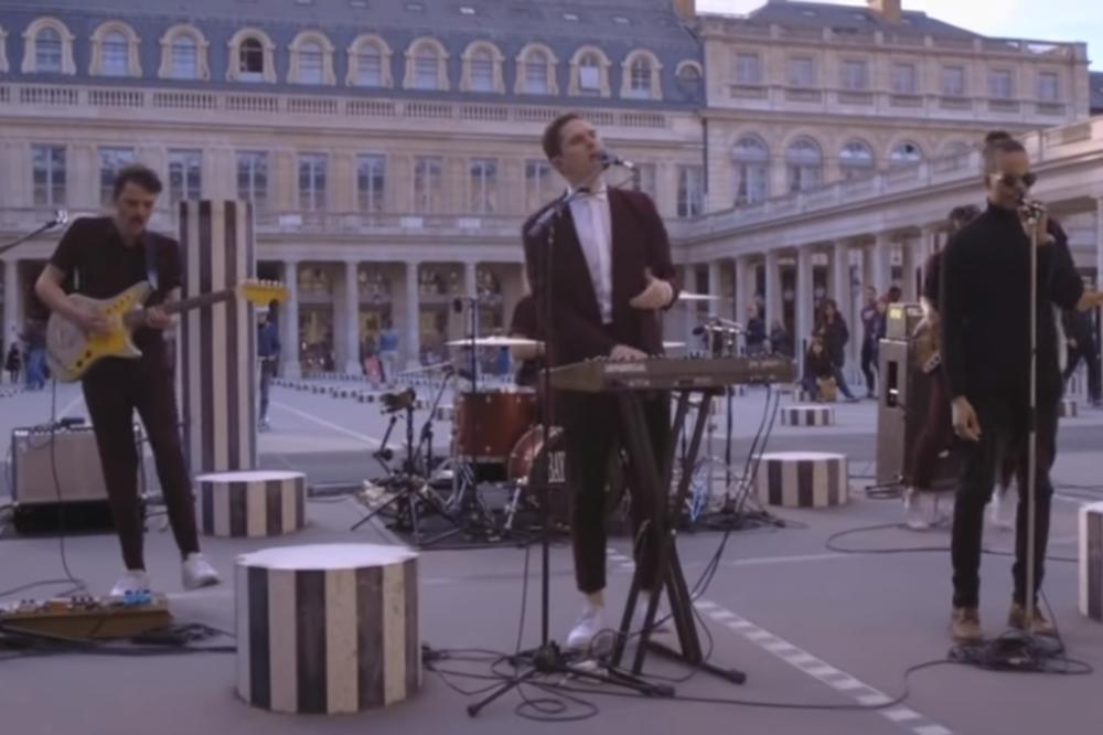 PREMINULA OBA ČLANA POZNATOG BRITANSKOG BENDA: Poginuli u STRAVIČNOJ saobraćajnoj nesreći u SAD