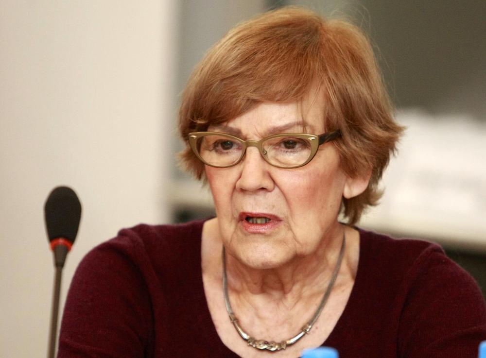 Vesna Pešić 