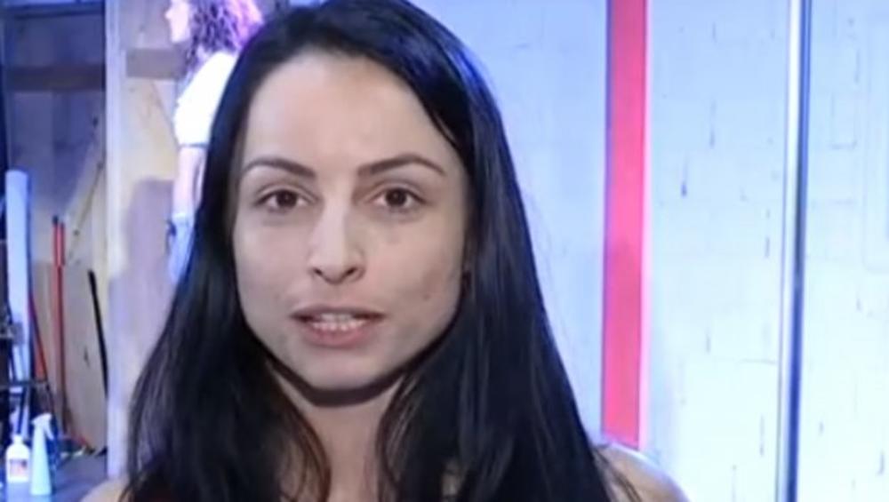 KADA SE OVA DEVOJKA POJAVILA NA RTS-U, LJUDI SU DVA PUTA TRLJALI OČI: Svi su mislili da je u pitanju ŠALA (FOTO)