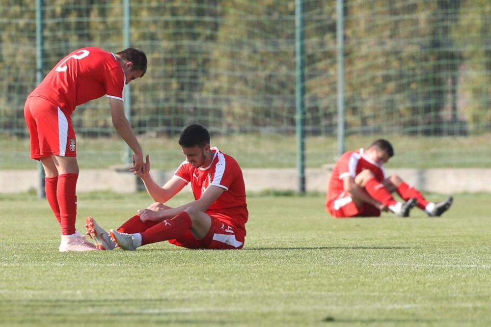 TRAGEDIJA ORLIĆA PRED OČIMA DEKIJA I PANTELE: Srbima je presudio Srbin u 90. minutu i ostavio ih bez EP!