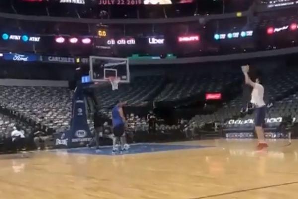 BOBI TRENIRAO SA GAZDOM DALASA PRED MEČ: Kjuban ga izmorio, pa su on i Fila Pali u Teksasu! Pobeda Kokoškova!