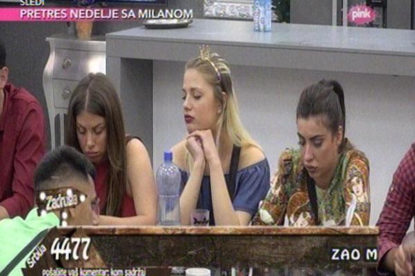 OVO JOŠ NI U JEDNOM RIJALITIJU NIJE VIĐENO: Dorotea PLAĆA televiziji svoje učešće u Zadruzi!