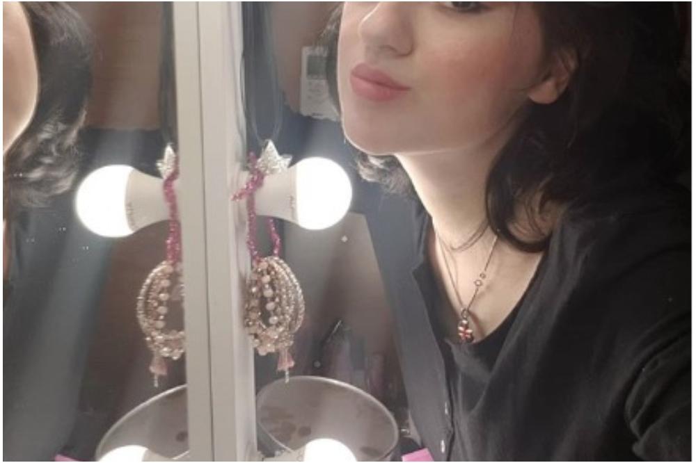 PEVAČICI DIJAGNOSTIKOVANA OPAKA BOLEST: Ona sada bije svoju najveću ŽIVOTNU BITKU! (FOTO)