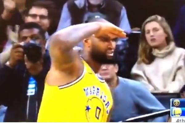 JOKIĆU, GDE SI? NE VIDIM TE! Kazins se poigravao sa Srbinom, pa ga je ovim gestom još više provocirao i isprozivao!