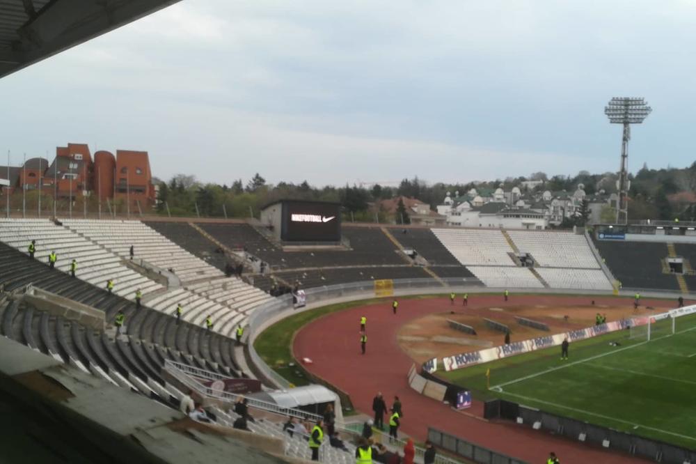 KAZNA ZA CRNO-BELE: Partizan bez navijača!