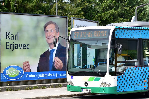 OTEO JE AUTOBUS GRADSKOG PREVOZA I PRETIO ŠRAFCIGEROM: Vozač je genijalnim potezom alarmirao policiju, napadač umro