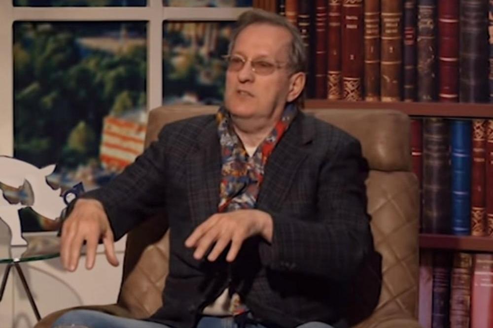 IMAM MLADU VERENICU (21) SLAŽEMO SE U S*KSU! Miško Ufuriško: Svi nešto šmrču tamo, a ona MI BELO MAŽE PO ZUBIMA