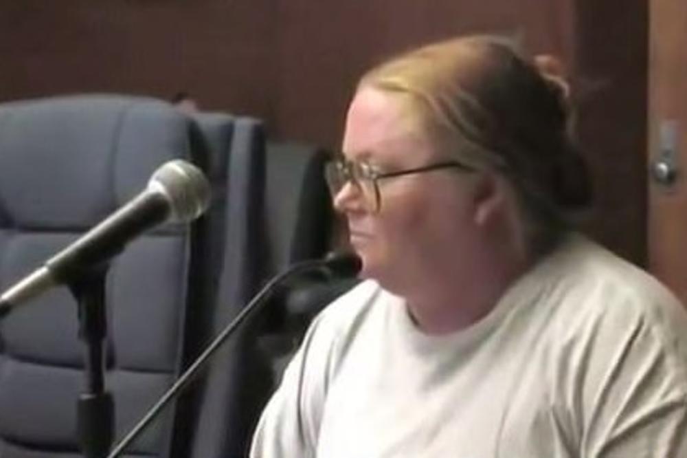 JA MRZIM PONEDELJAK: Priča o devojčici (16) koja je otvorila vatru na školu i ubila OSMORO DECE I TROJE ODRASLIH!