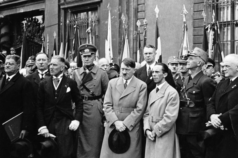 EPIDEMIJA ŠPANSKOG GRIPA JE DOVELA HITLERA NA VLAST: Stručnjaci tvrde da će i korona izazvati politički zemljotres