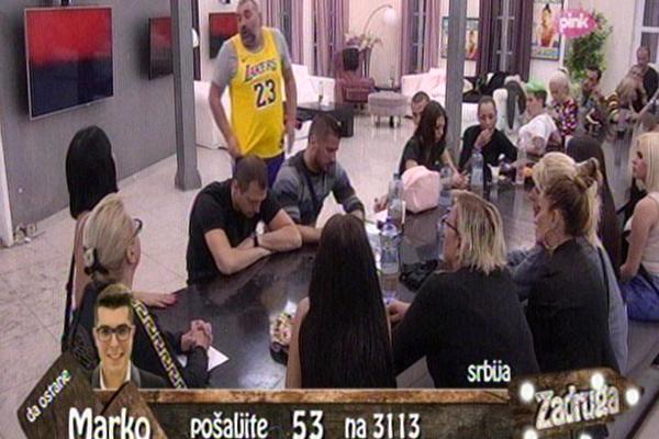 NEMOJ JA DA TI JE*EM MAMU LAŽLJIVU: Miki pobesneo na Koraćevu zbog Aleksandrinog deteta pa je IZVREĐAO NA MRTVO IME