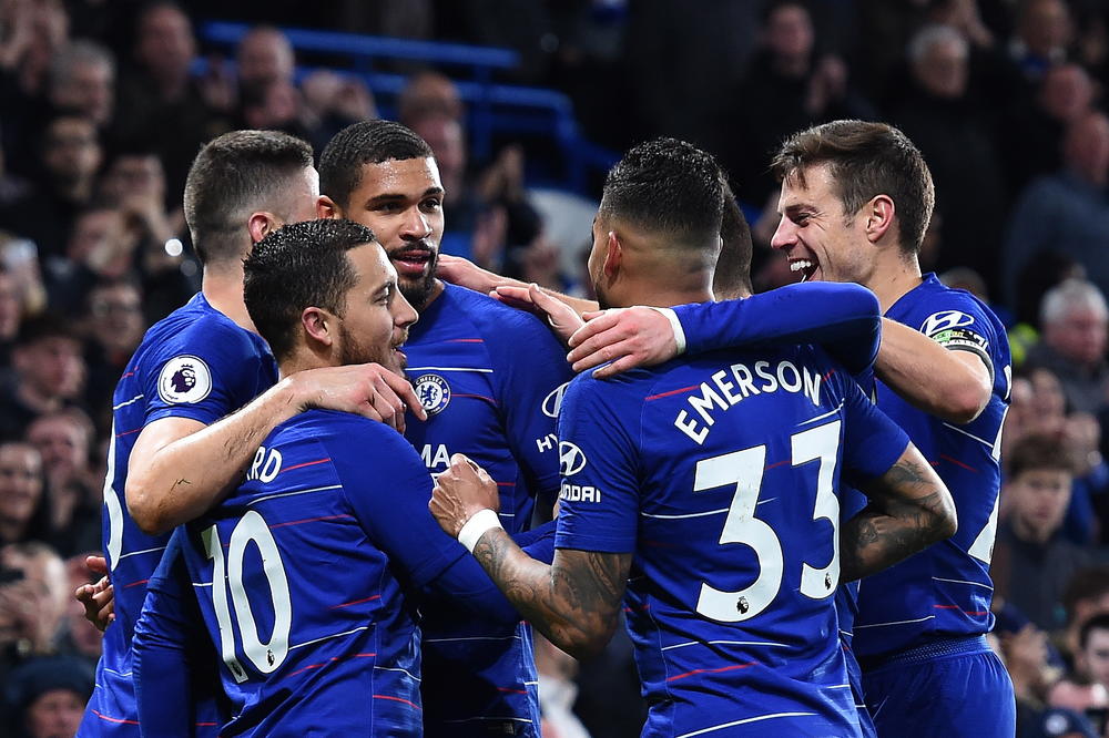 UHVAĆENI MRTVI PIJANI ISPRED NOĆNOG KLUBA: Igrači Čelsija pred utakmicu bančili do zore!