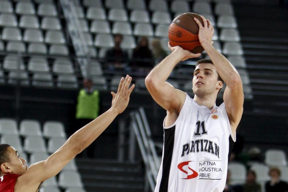 TRIPKOVIĆ ZA ESPRESO PRED MAJSTORICU: Zvezdin tim je napravljen da osvoji ABA ligu, Partizan može samo napred!