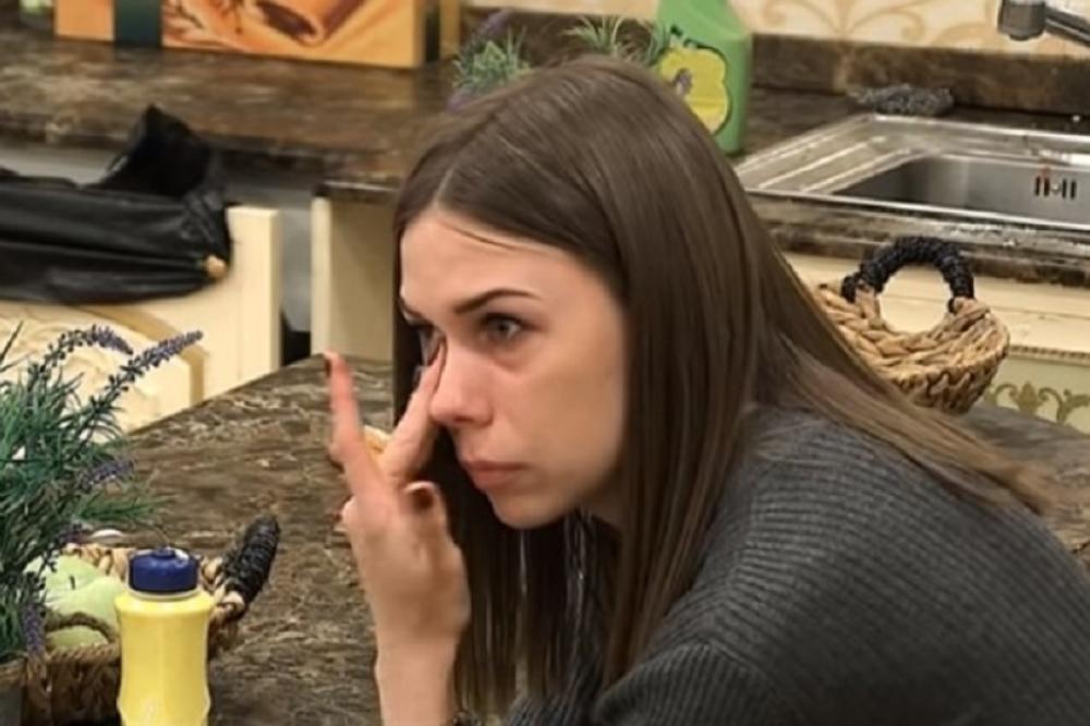 RASKID UŽIVO: Milojko stavio Milijanu pod šapu! Uveo joj SANKCIJE, a ona BRIZNULA U PLAČ! Preti da će OTIĆI (VIDEO)