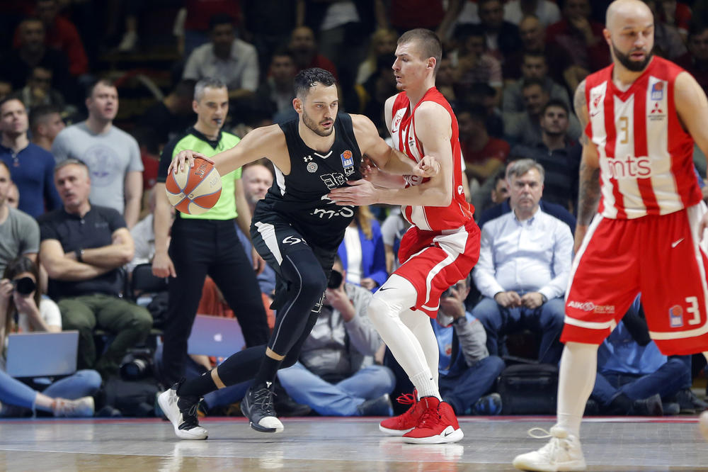 CRVENA ZVEZDA PORUČUJE: Borićemo se za finale ABA lige u "Pioniru"!