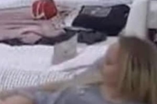 LUNA SE RASKREČILA PA POKAZALA GOLO MEĐUNOŽJE: Spavala bez ga*a, pa se otkrila, A ONDA SPEKTAKL... (FOTO)