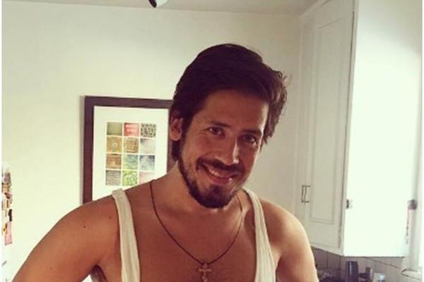 ZNAMO GA KAO UZORNOG MUŽA I OCA: Nećete verovati KAKVU je RIBU Nikola Rokvić pokazao