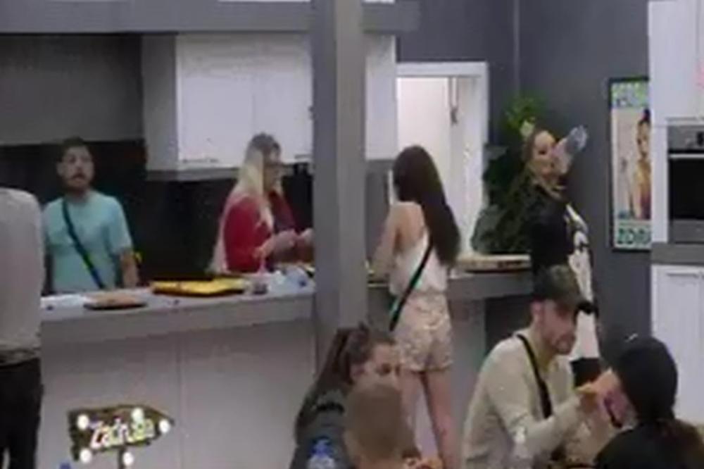 ZAVRŠIO IZA REŠETAKA! Bora je ponovo agresivan prema Maji!