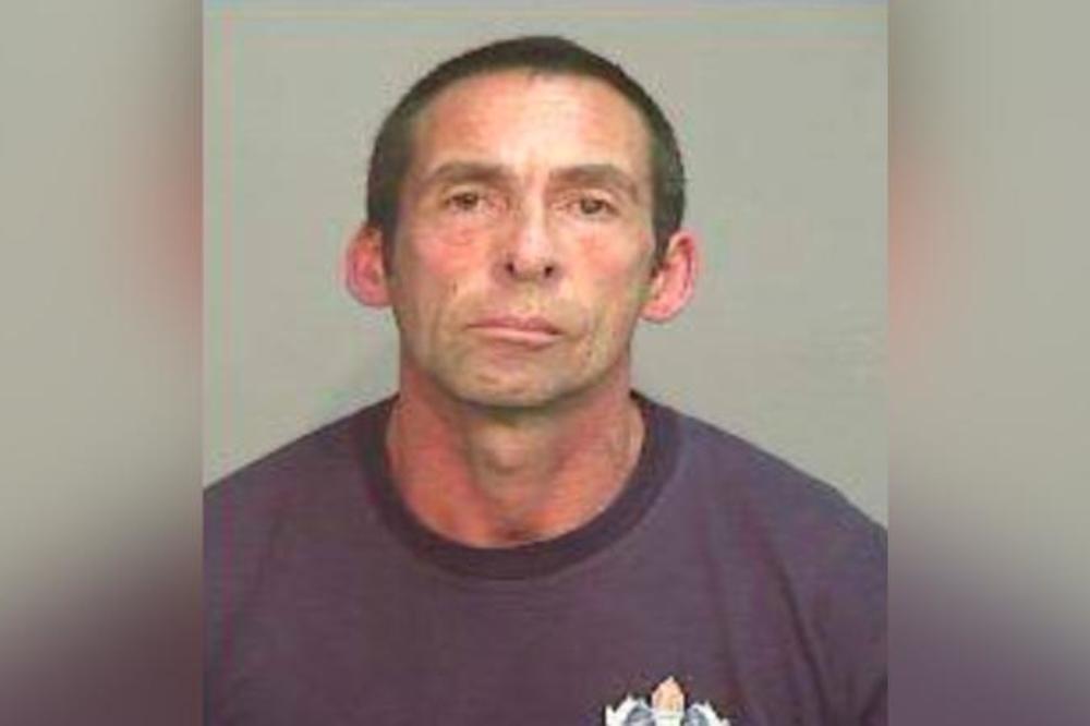 OPASNI UBICA U BEKSTVU! Za vreme dopusta je skinuo nanogicu, njegovi zločini LEDE KRV U ŽILAMA