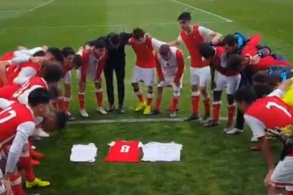 KRENULA KOD SINA NA UTAKMICU, PA POGINULA: Čim je trener saznao, uradio je nešto što će mu ceo tim večno pamtiti!