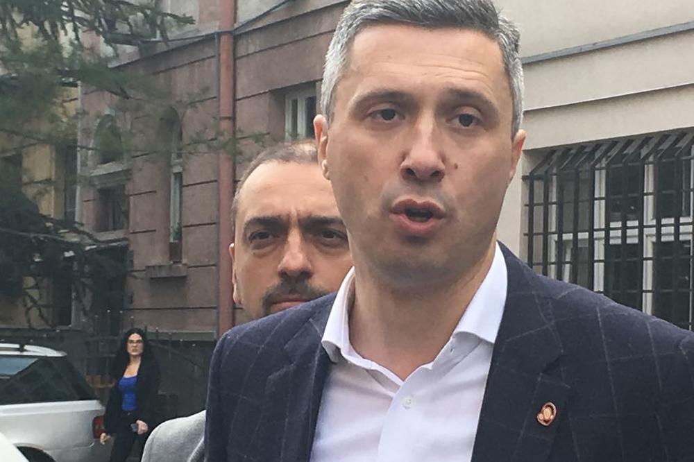 BOŠKO OBRADOVIĆ PRIŽELJKUJE AUSTRIJSKI SCENARIO U SRBIJI! Otkrio je svoj plan u nekoliko reči