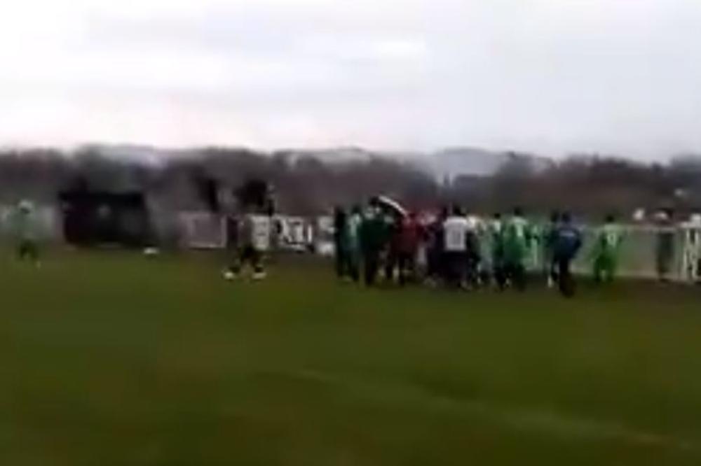 NAVIJAČI BRUTALNO PRETUKLI SUDIJU: Šutirali su ga i udarali bokserima! Jedva je izvukao živu glavu!