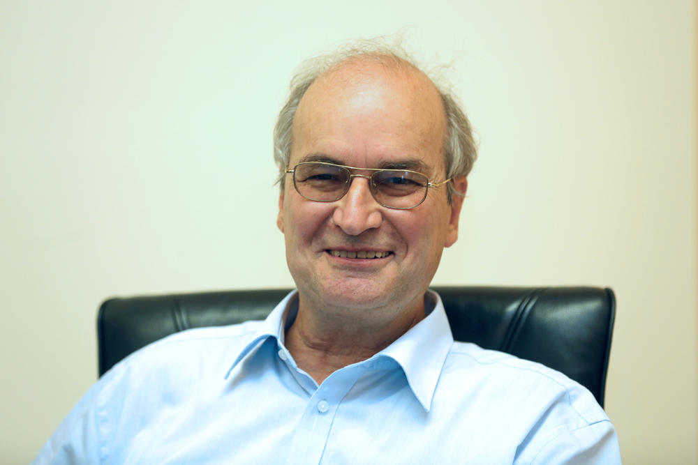 Ono što je Zoran prvo ukucao u intrenet pretraživaču je Massachusetts Institute of Technology    