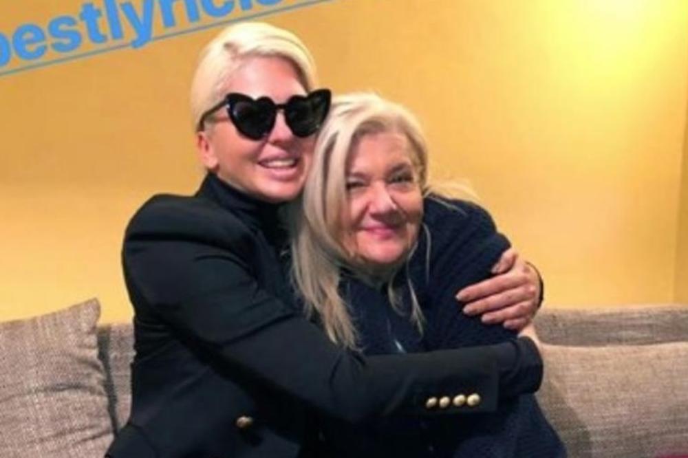 KARLEUŠA VODI MARINU TUCAKOVIĆ U KINU NA LEČENJE: JK pomaže tekstopiscu koji se BORI s NAJOPAKIJOM BOLEŠĆU!