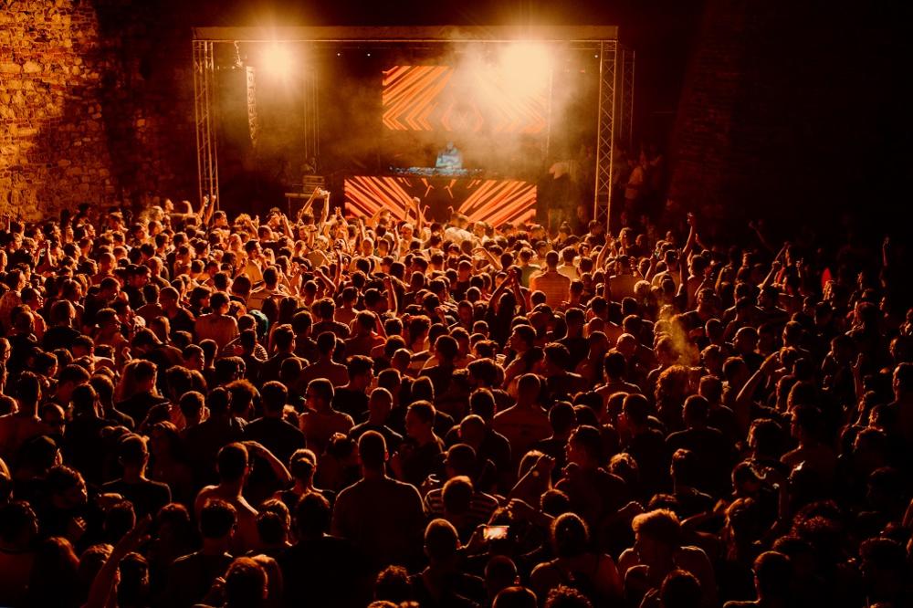 Atmosfera u Barutani  