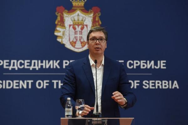 ALBANCI SU UMISLILI DA SU BAJE, ŽELE DA UKINU PRAVO SRBIMA DA MISLE! Vučić otkrio šta je poručio Srbima sa Kosova
