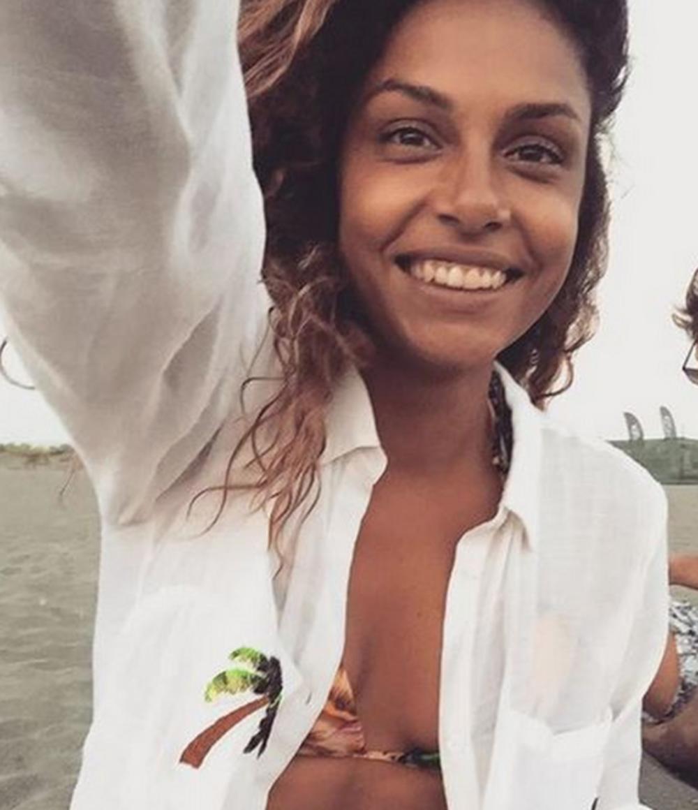 Niko, osim prelepe Marije, ne zna zbog čega je odlučila da sebi oduzme život  