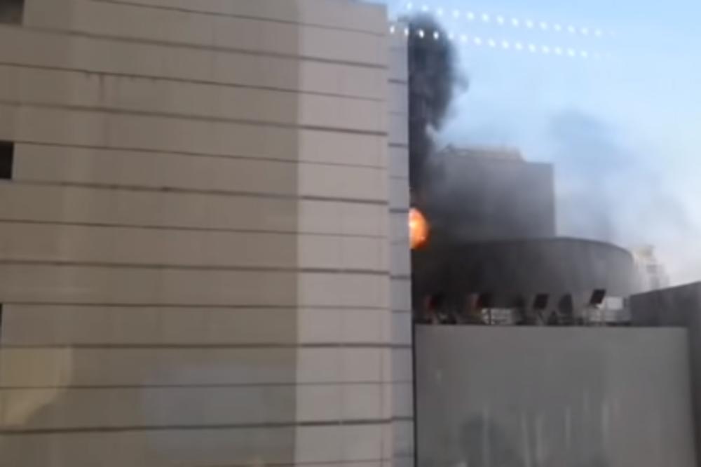 TRAGEDIJA U TRŽNOM CENTRU: U požaru nastradale tri osobe! (VIDEO)