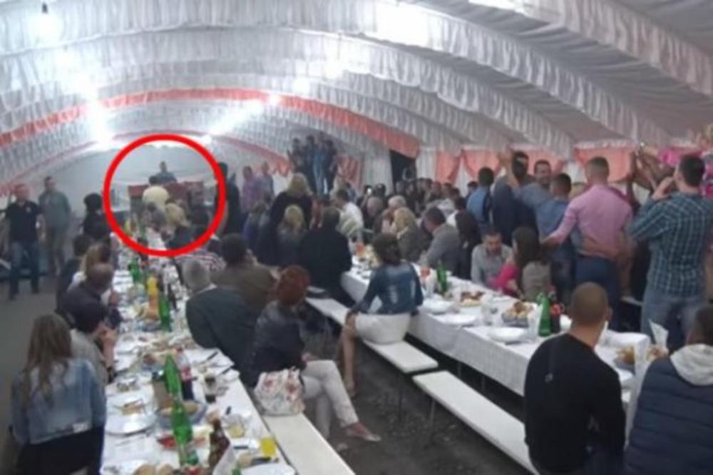 TELEVISA PRESENTA NA SRPSKI NAČIN! Mladoženja pred matičarem KUMU postavio pitanje, ŽIVOT MU SE OKRENUO U SEKUNDI!