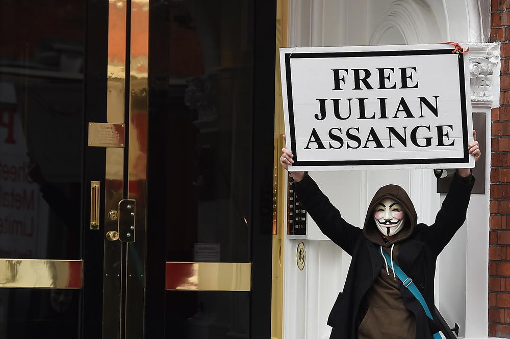 VIKILIS OTKRIO PRAVI RAZLOG HAPŠENJA ASANŽA: Izručiće ga u SAD, za sve je kriva CIA