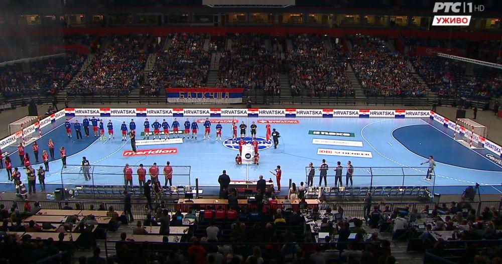 Nema mnogo ljudi na tribinama