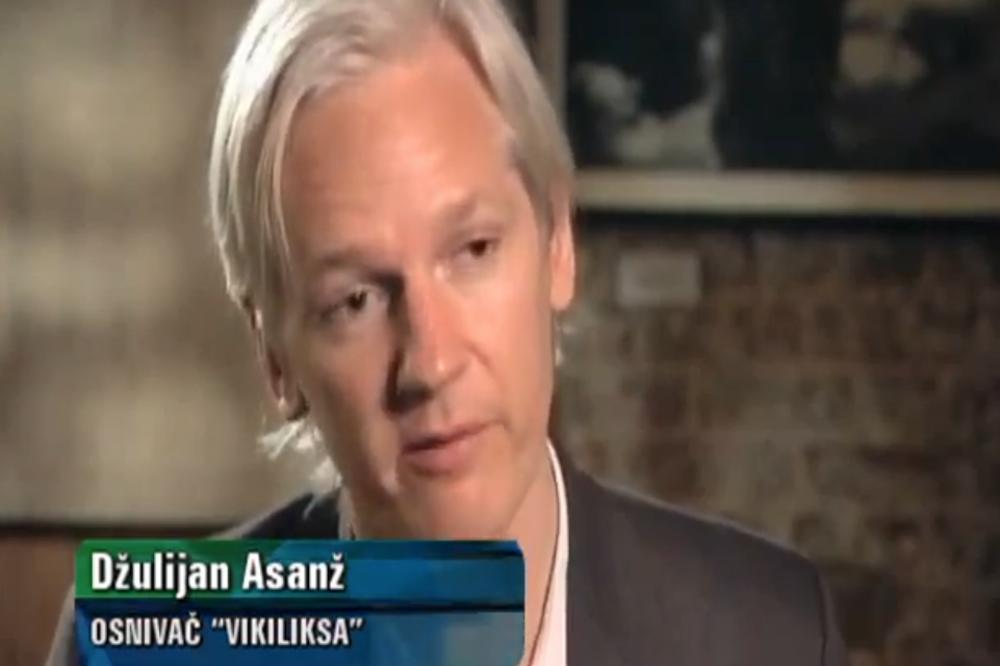 NATO JE NAMERNO UBIJAO SRPSKE NOVINARE TOKOM BOMBARDOVANJA: Evo šta je uhapšeni ASANŽ poručivao SVIM SRBIMA!