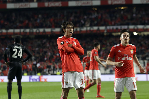 LE: Feliks rastužio Jovića, ali Ajntraht ima šansu! Viljareal potonuo, Čelsi u nadoknadi, Arsenal bolji u derbiju!