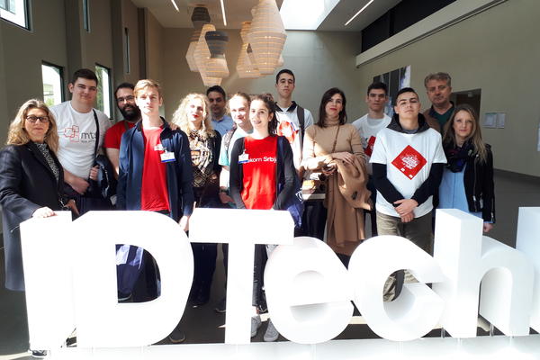 Mladi programeri iz Sente, Banja Luke i Podgorice posetili prestižnu IoT konferenciju