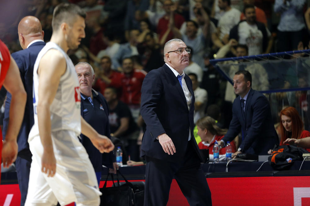 REPEŠA OPET O INCIDENTU: Bolje šamar da sam dobio, nego što me neko pljuje!