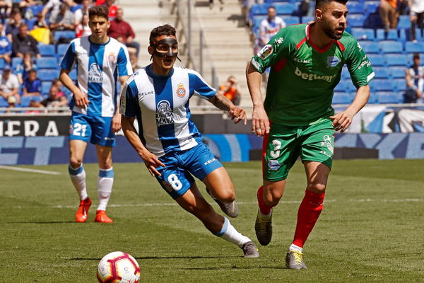 ALAVES PUCAO SAM SEBI U NOGE: Liga šampiona je misaona imenica, a sada visi i Liga Evrope!