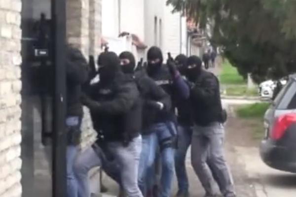 ONI SU BILI JAČI I OD ZEMUNSKOG I OD VOŽDOVAČKOG KLANA: Evo ko su članovi kriminalne grupe koja je NAPOKON UHAPŠENA