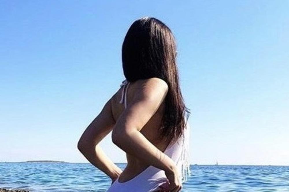 LEPŠA JE ČAK I OD TATE: Pogledajte kako izgleda ćerka BORISA TADIĆA! A TEK KADA JE VIDITE U BIKINIJU (FOTO)
