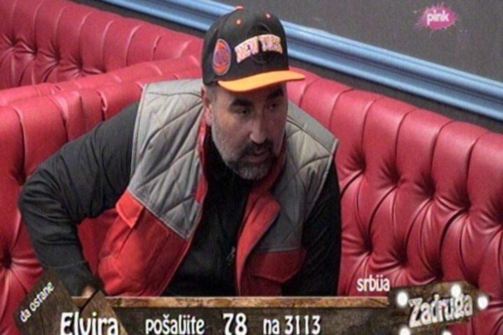 IMAŠ ĆERKU DA JOJ IDOLI BUDU STANIJA LUNA I ALEKSANDRA! BACIO BI JE S MOSTA: Miki baš udario! OVO MU NEĆE OPROSTITI